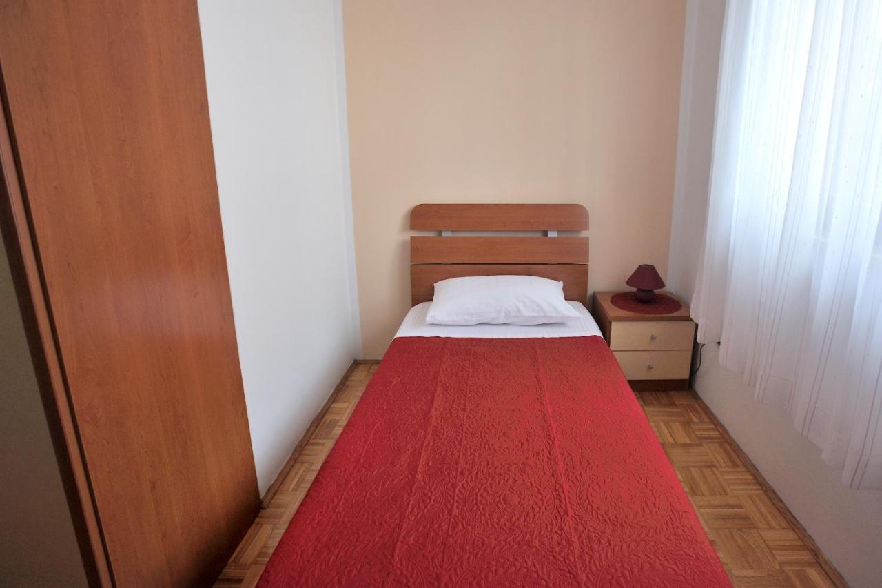 Apartment Vinja Porec - Privat Garden - Whirlpool Экстерьер фото