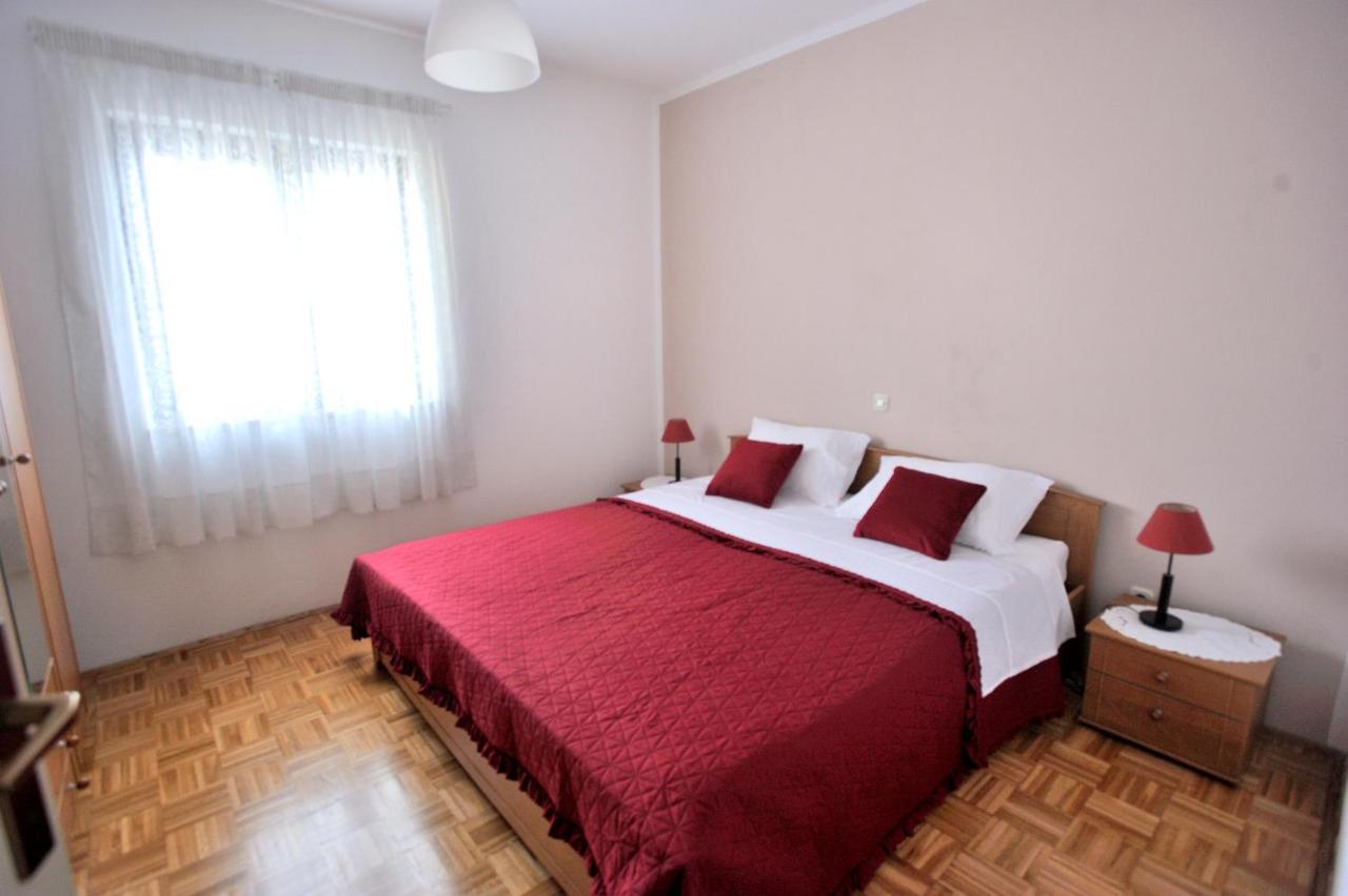 Apartment Vinja Porec - Privat Garden - Whirlpool Экстерьер фото