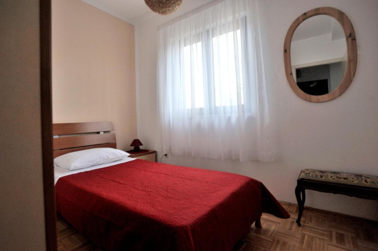 Apartment Vinja Porec - Privat Garden - Whirlpool Экстерьер фото