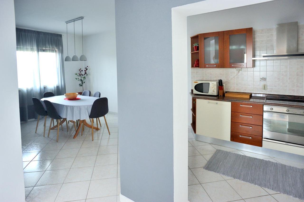 Apartment Vinja Porec - Privat Garden - Whirlpool Экстерьер фото
