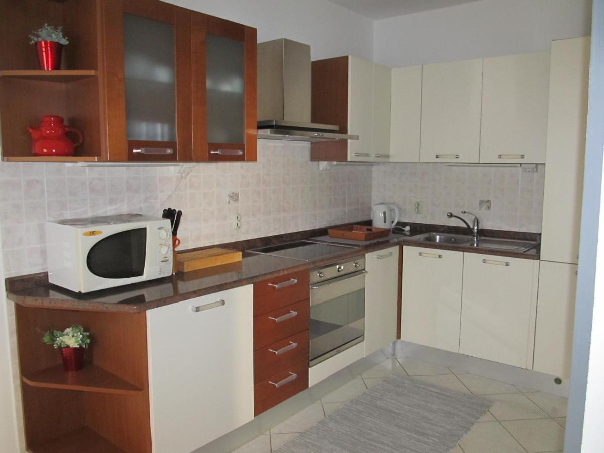 Apartment Vinja Porec - Privat Garden - Whirlpool Экстерьер фото