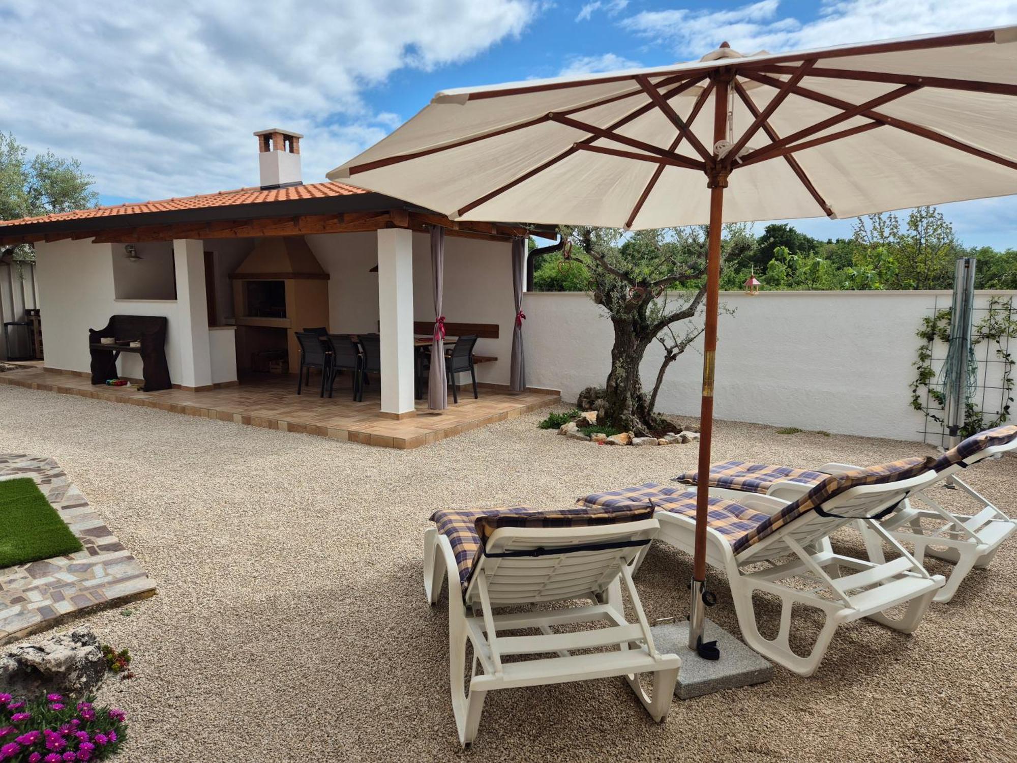 Apartment Vinja Porec - Privat Garden - Whirlpool Экстерьер фото