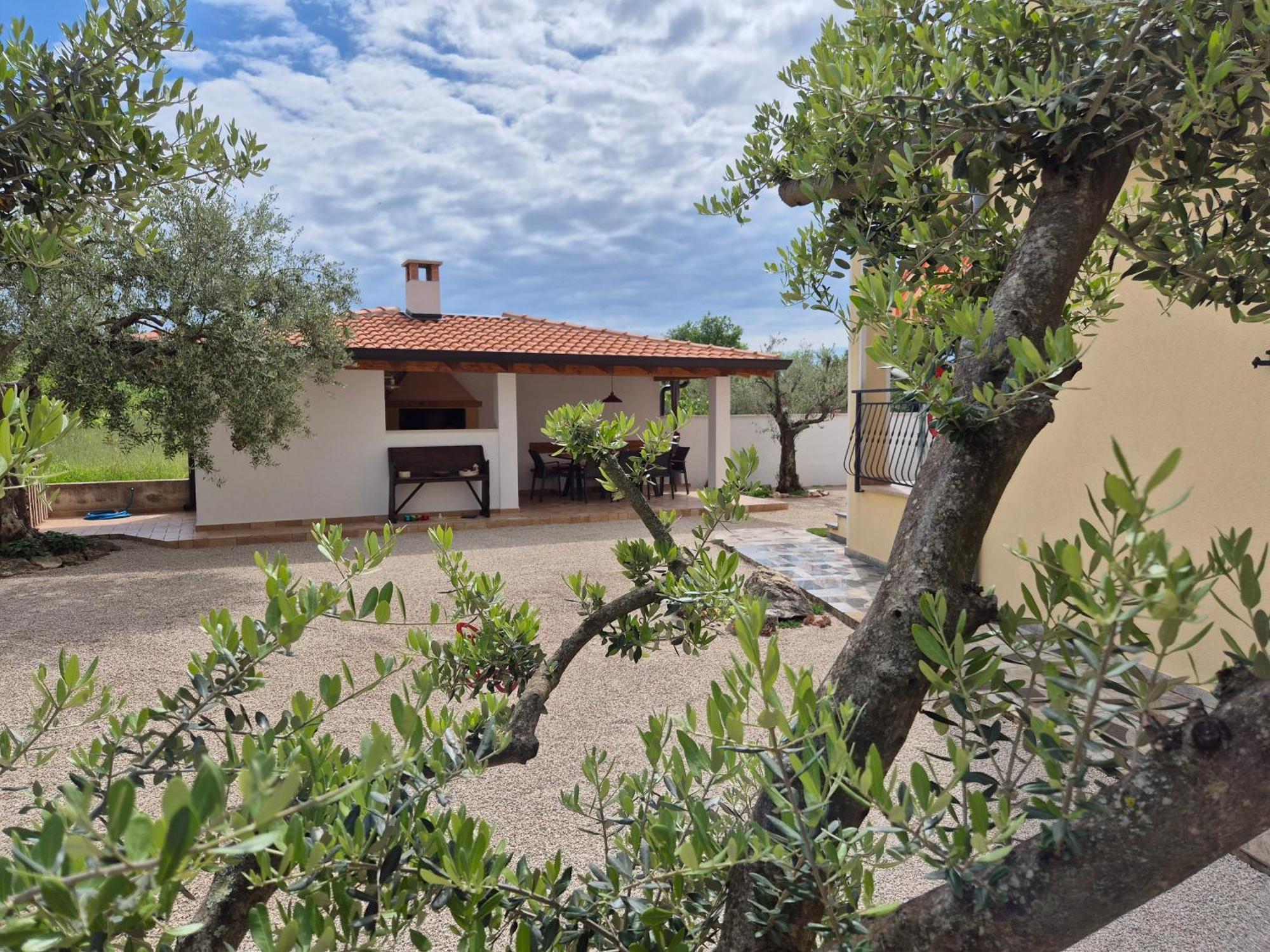 Apartment Vinja Porec - Privat Garden - Whirlpool Экстерьер фото