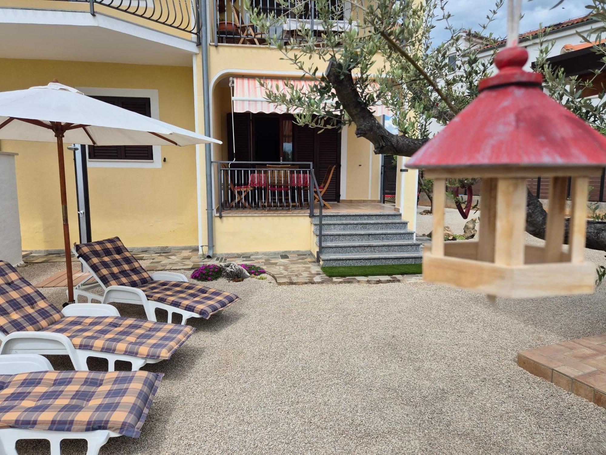 Apartment Vinja Porec - Privat Garden - Whirlpool Экстерьер фото