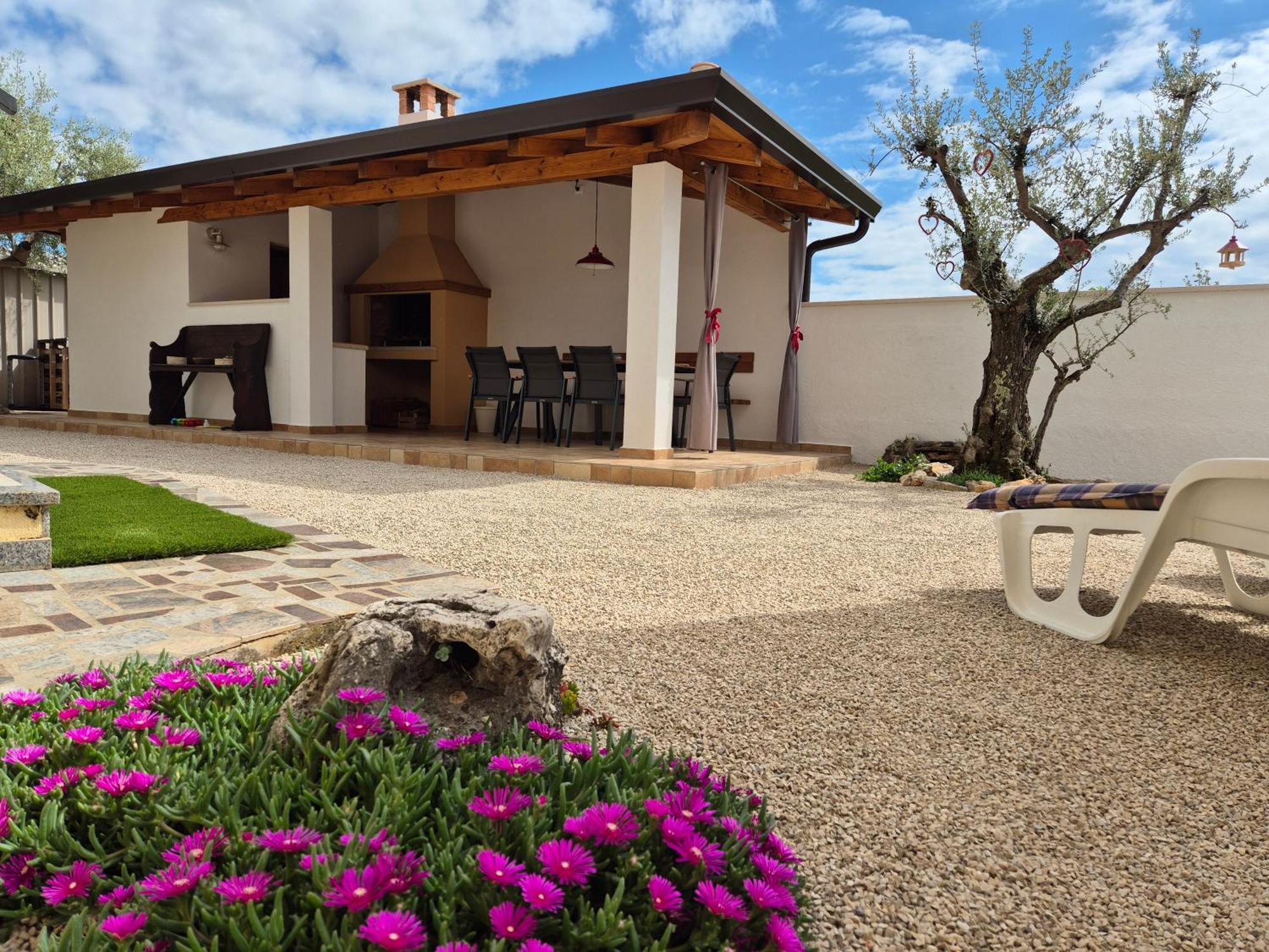 Apartment Vinja Porec - Privat Garden - Whirlpool Экстерьер фото