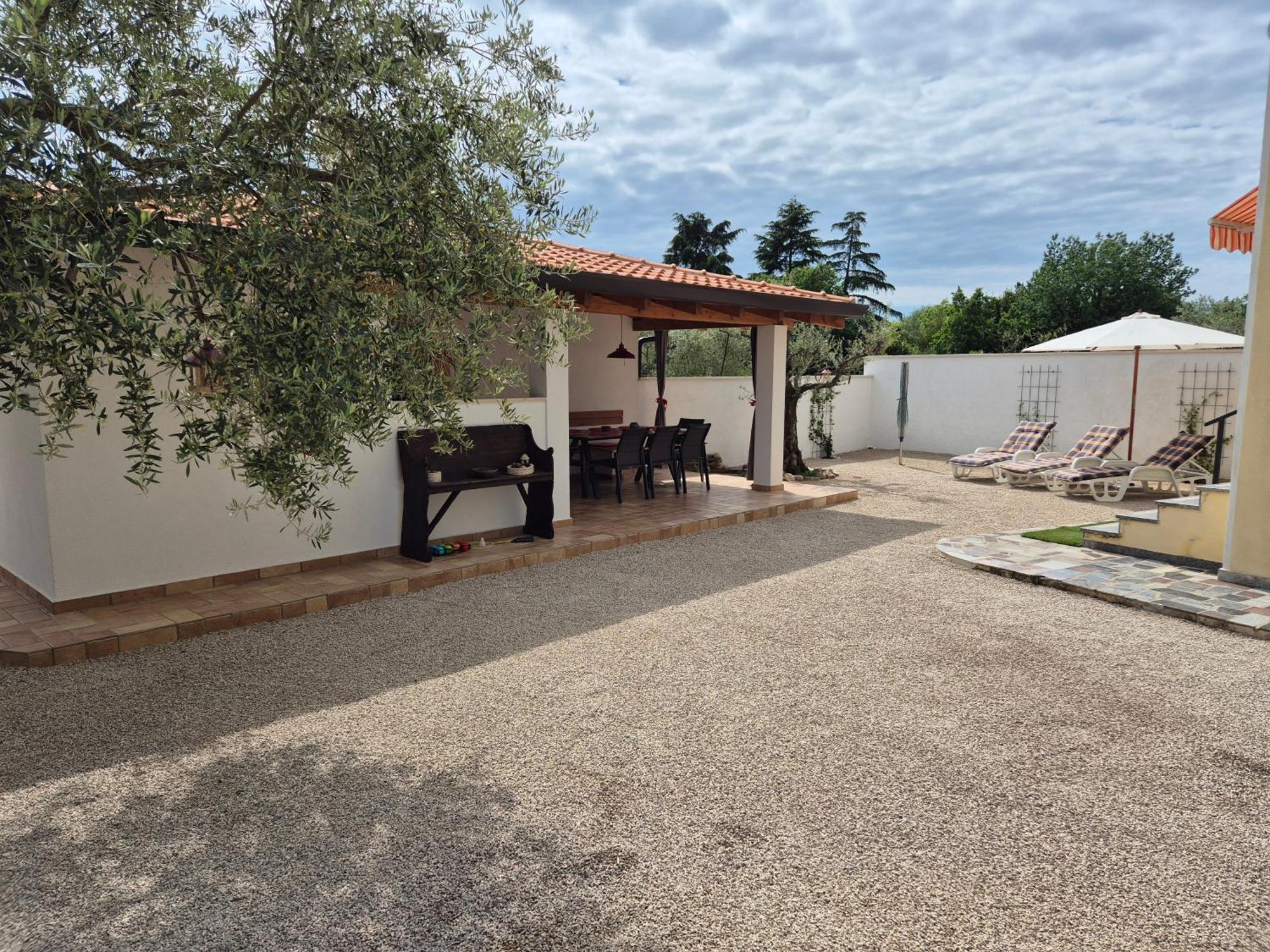 Apartment Vinja Porec - Privat Garden - Whirlpool Экстерьер фото